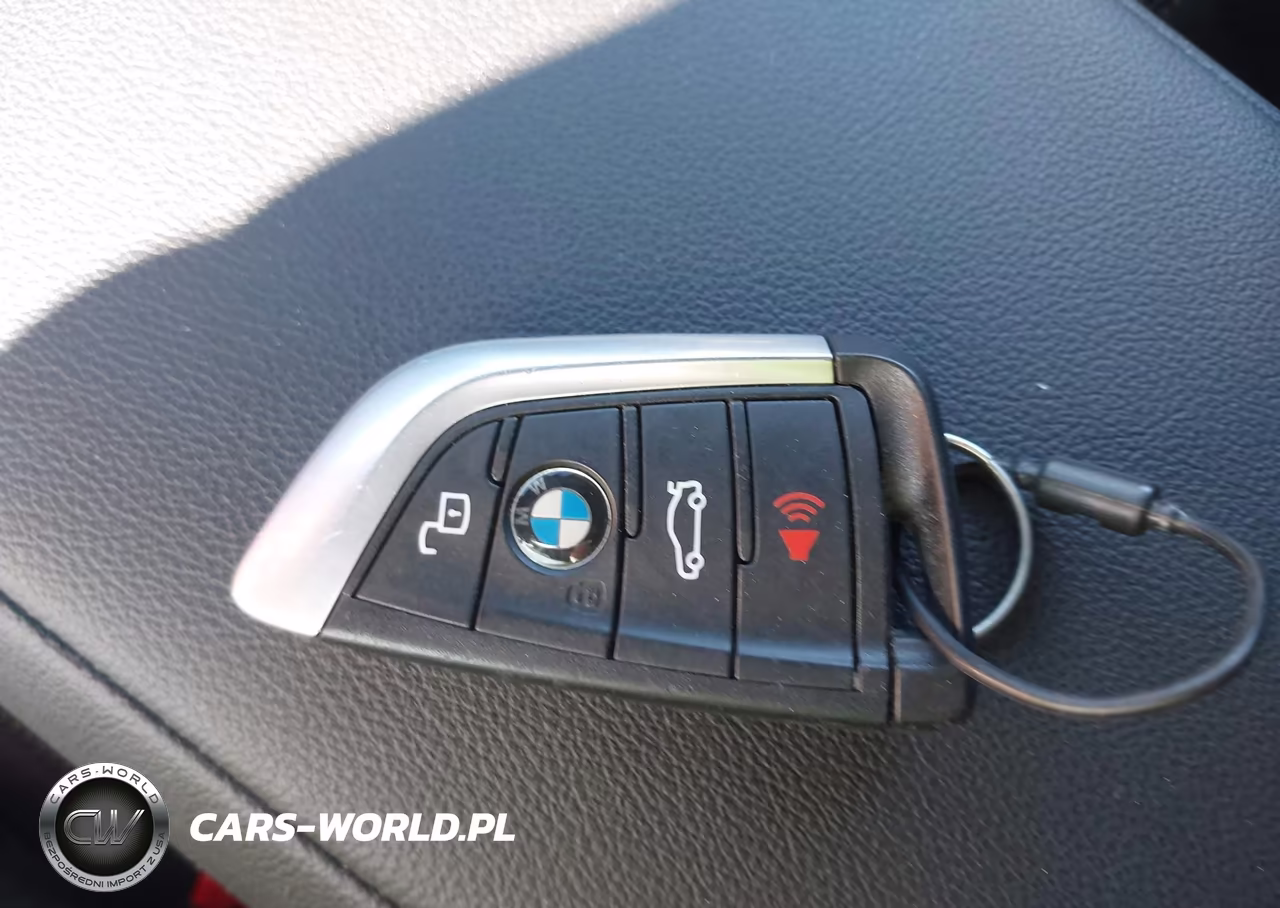 2026 BMW 330I xDrive Na VIN:3MW89CW00T8G02003 - 11