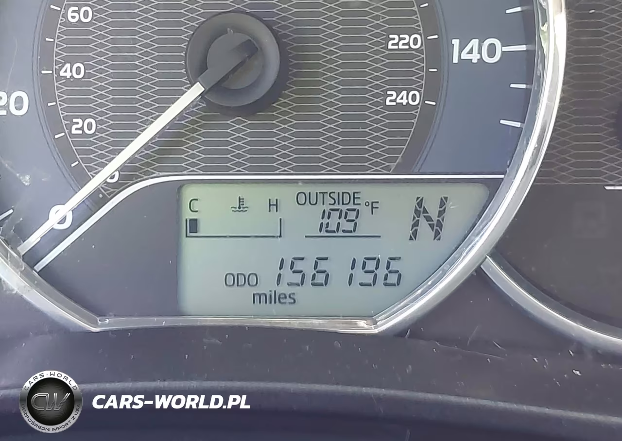 2016 Toyota Corolla Le VIN:2T1BURHE5GC500446 - 16