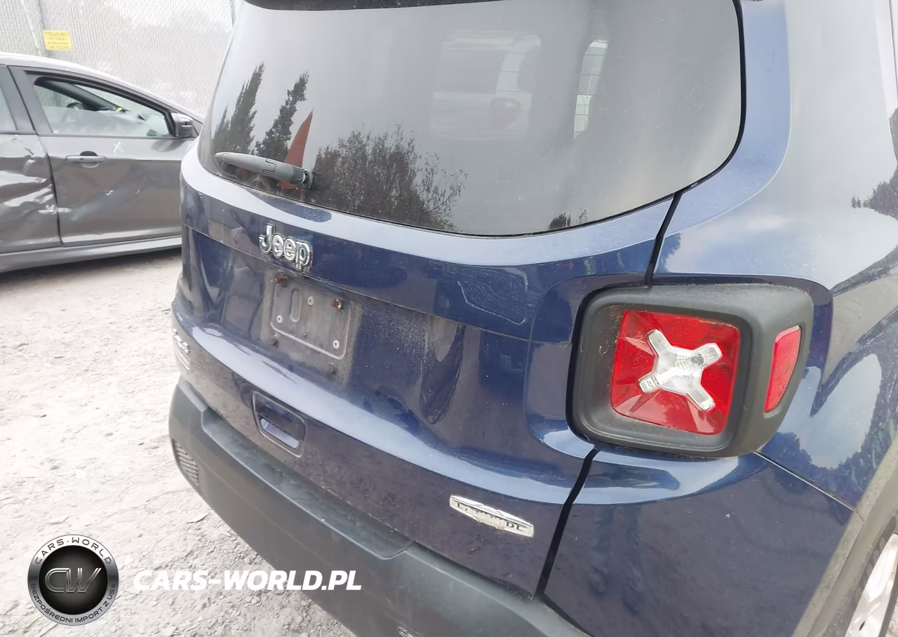 2018 Jeep Renegade Latitude 4X4 VIN:ZACCJBBB8JPH46633 - 6
