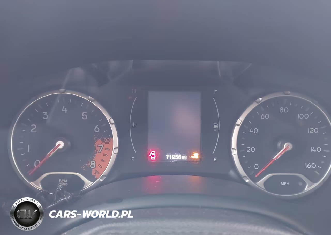 2018 Jeep Renegade Latitude 4X4 VIN:ZACCJBBB8JPH46633 - 7