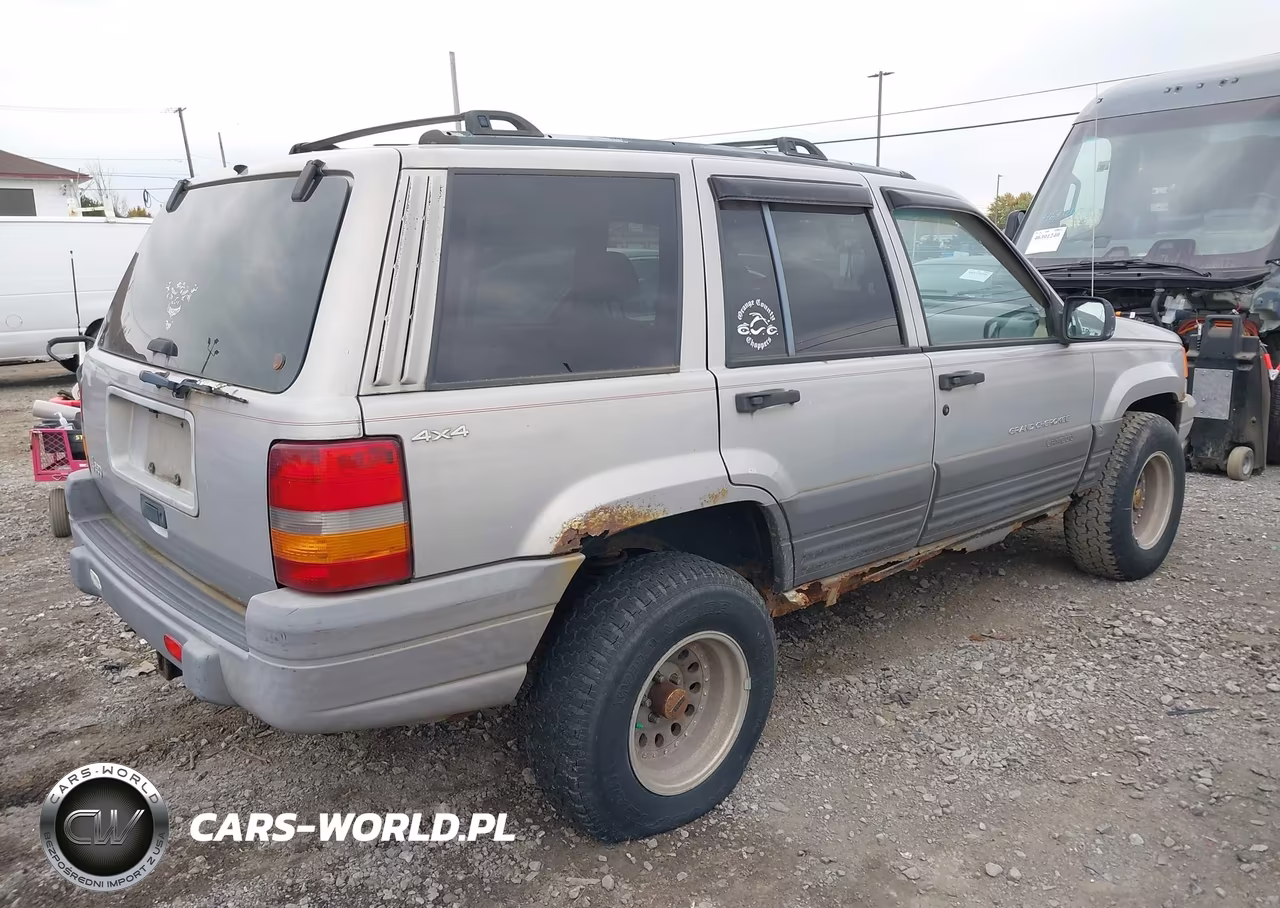 1996 Jeep Grand Cherokee Laredo VIN:1J4GZ58S9TC332961 - 4