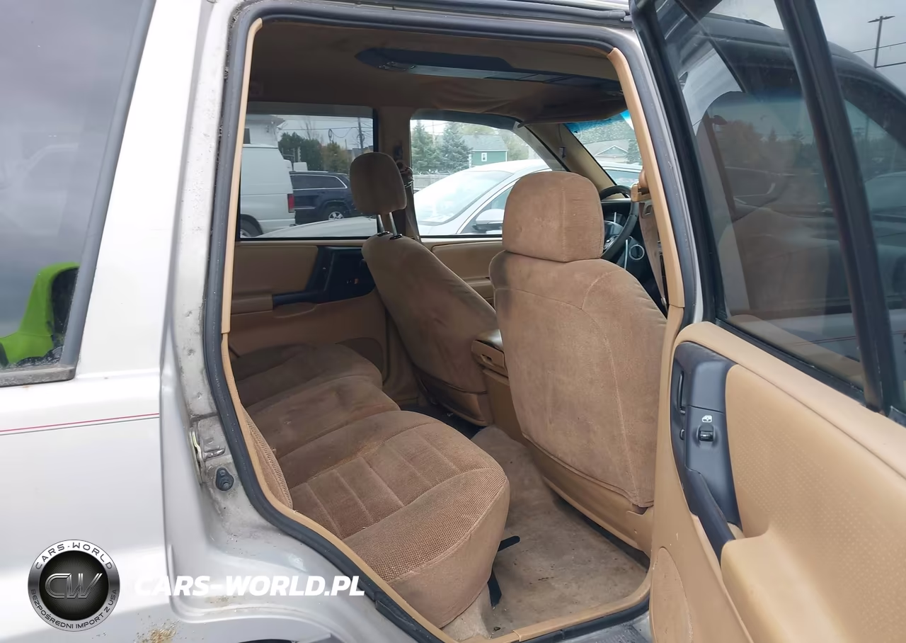 1996 Jeep Grand Cherokee Laredo VIN:1J4GZ58S9TC332961 - 8