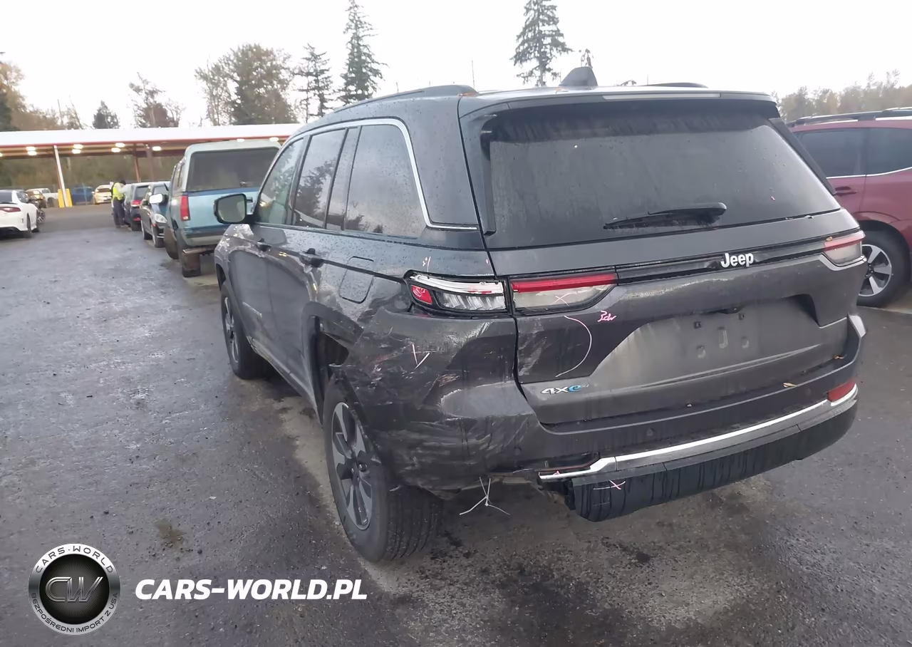 2024 Jeep Grand Cherokee 4Xe VIN:1C4RJYB66R8566845 - 3