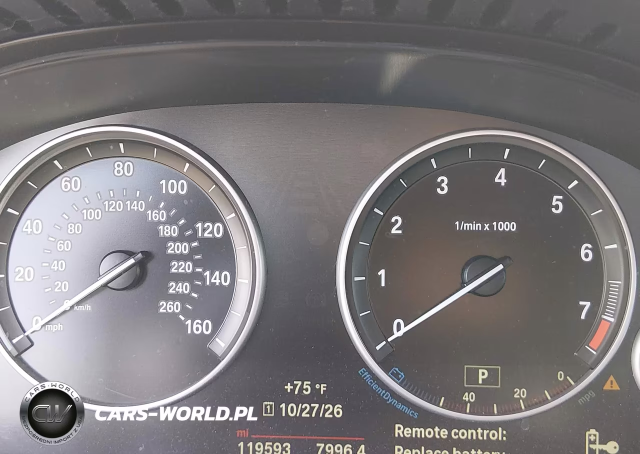 2016 BMW 528I VIN:WBA5A5C56GG352229 - 16