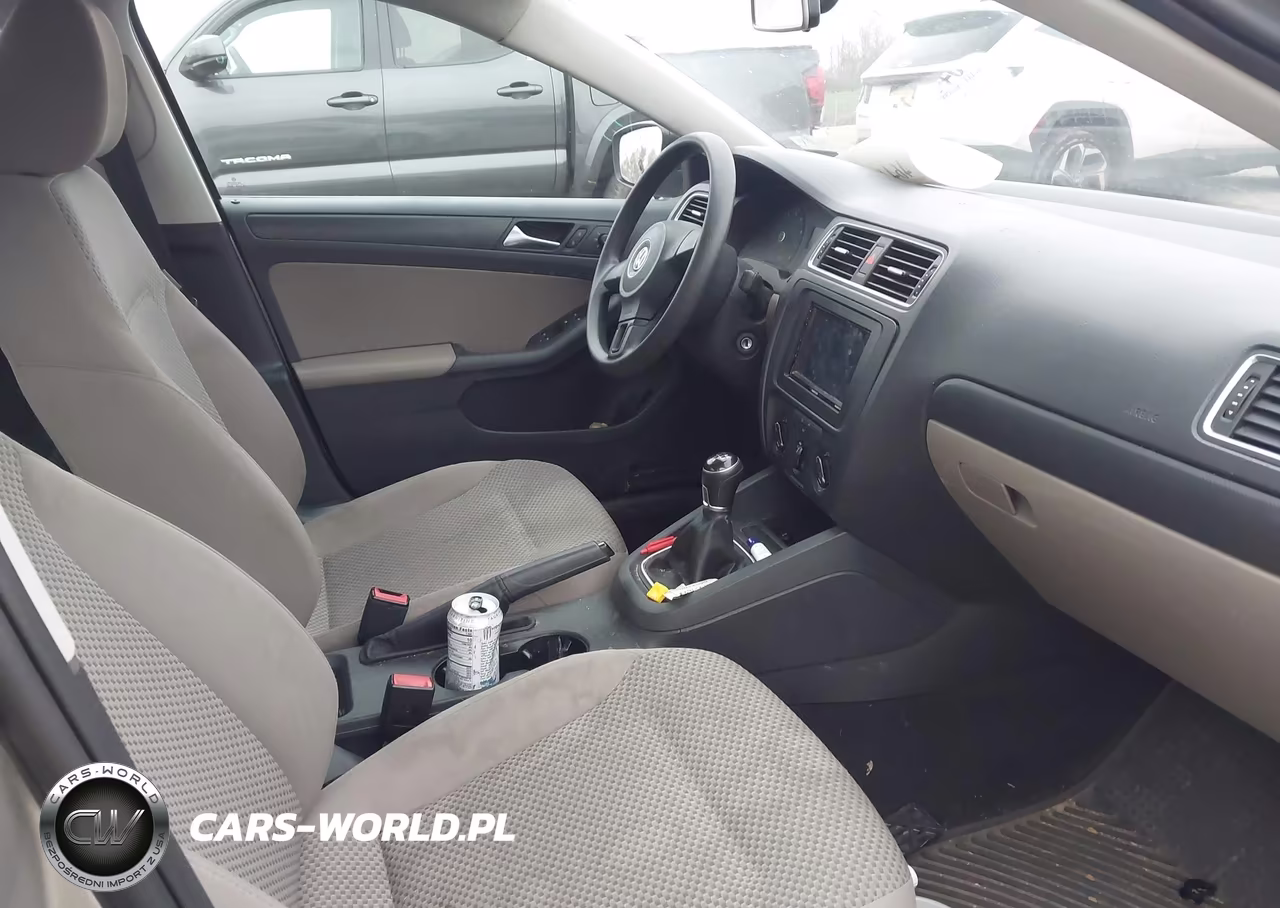 2013 Volkswagen Jetta 2.0L S VIN:3VW1K7AJ2DM200134 - 5