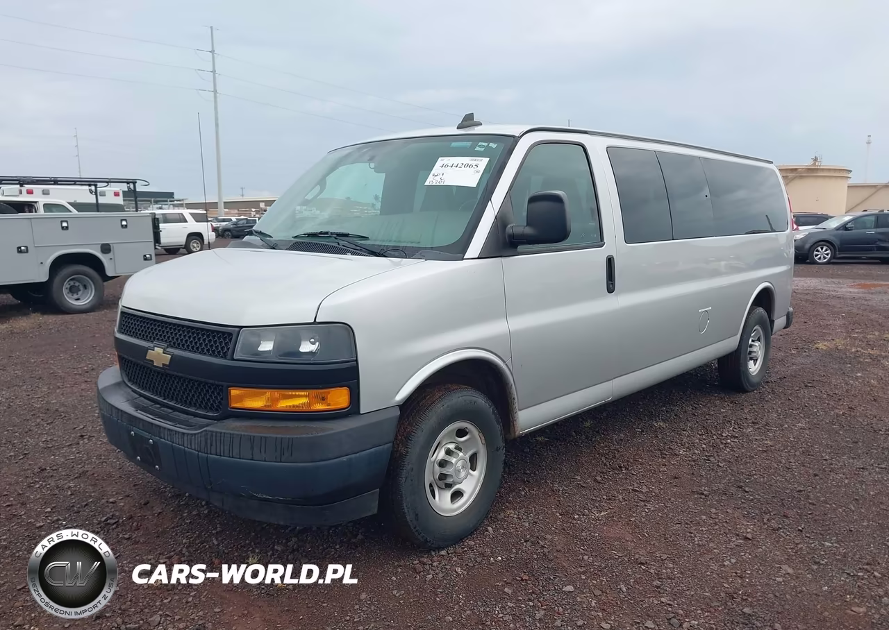 2018 Chevrolet Express 3500 Ls VIN:1GAZGNFG8J1299858 - 2