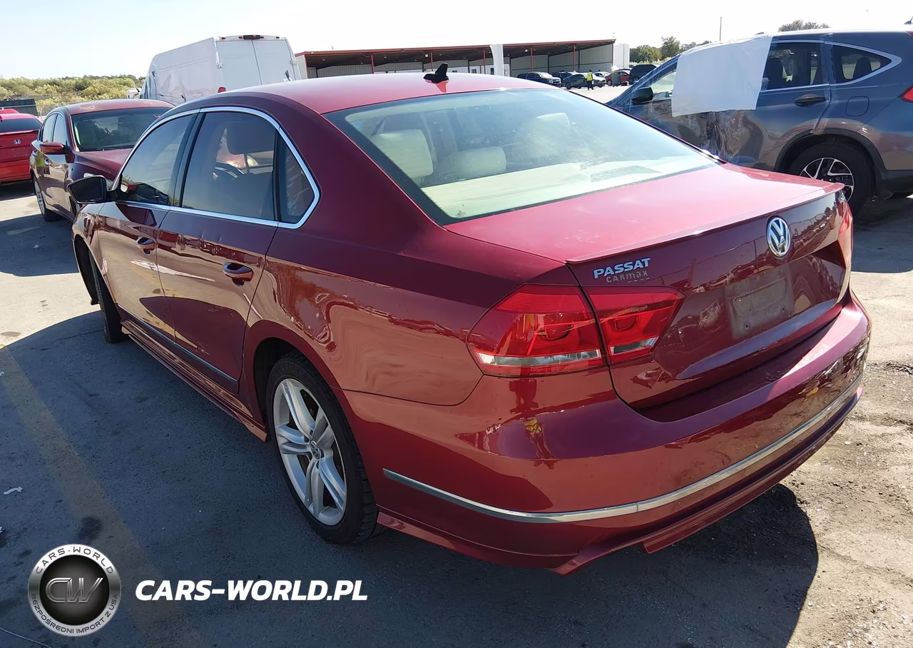 2015 Volkswagen Passat 3.6L V6 Sel Premium VIN:1VWCM7A37FC006840 - 3