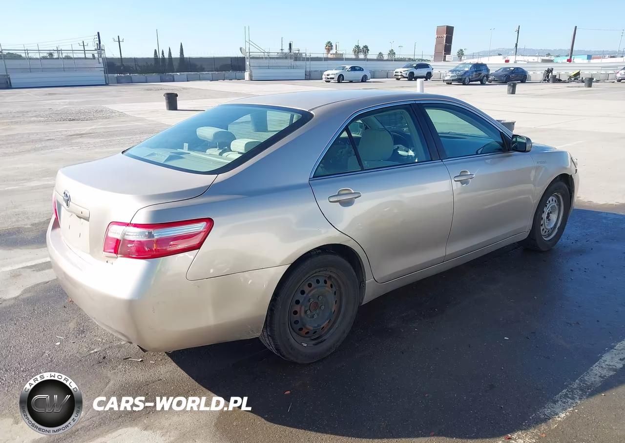 2009 Toyota Camry Le VIN:4T4BE46K09R110516 - 4
