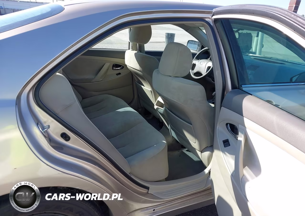 2009 Toyota Camry Le VIN:4T4BE46K09R110516 - 8