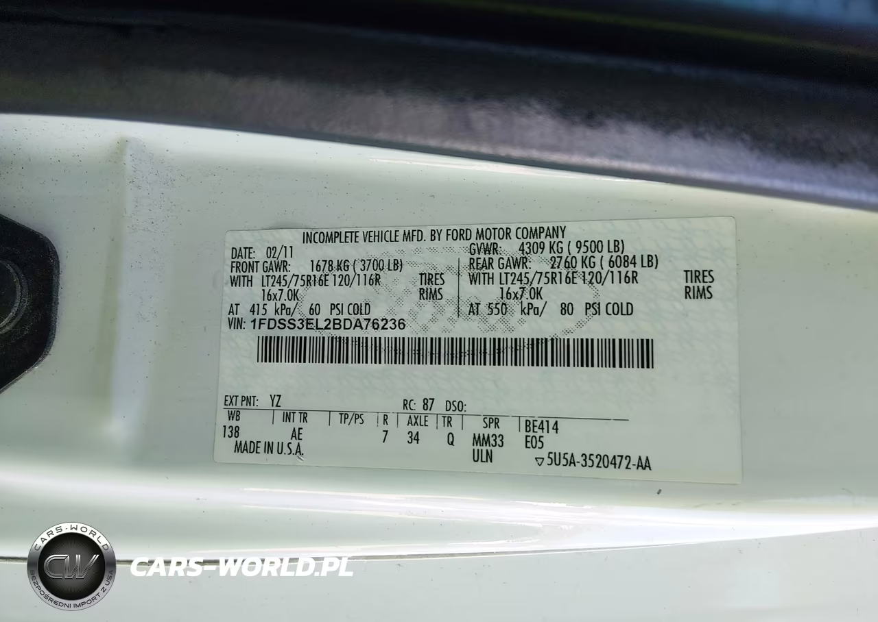 2011 Ford E-350 Super Duty Commercial VIN:1FDSS3EL2BDA76236 - 9