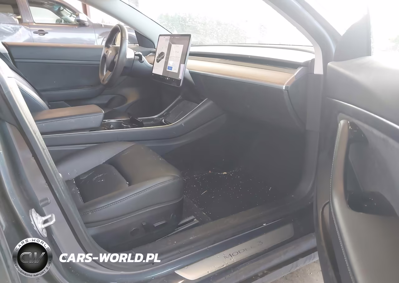 2020 Tesla Model 3 Standard Range Plus Rear-Wheel Drive-Standard Range Rear-Wheel Drive VIN:5YJ3E1EA2LF736613 - 5