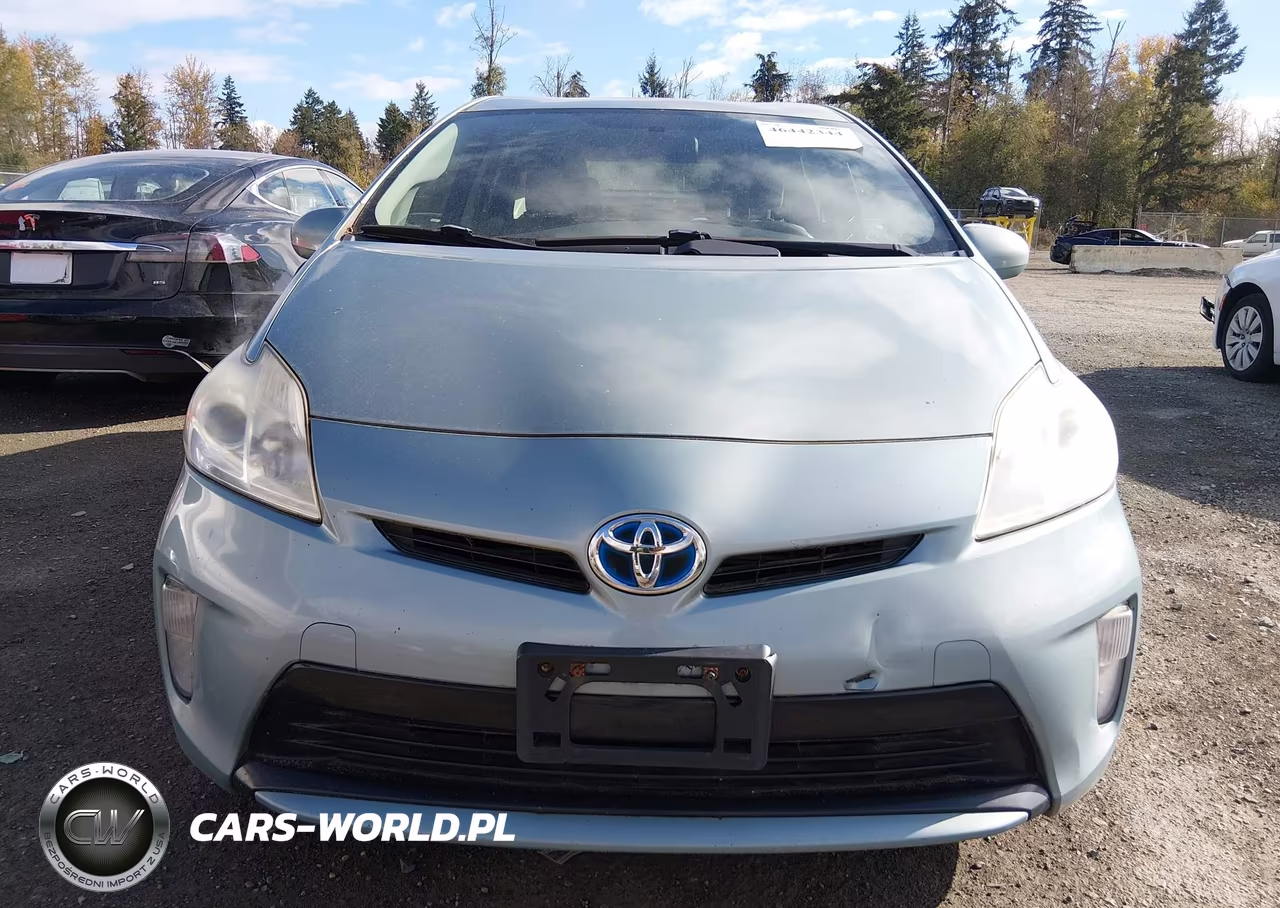 2013 Toyota Prius Two VIN:JTDKN3DU0D1623935 - 13