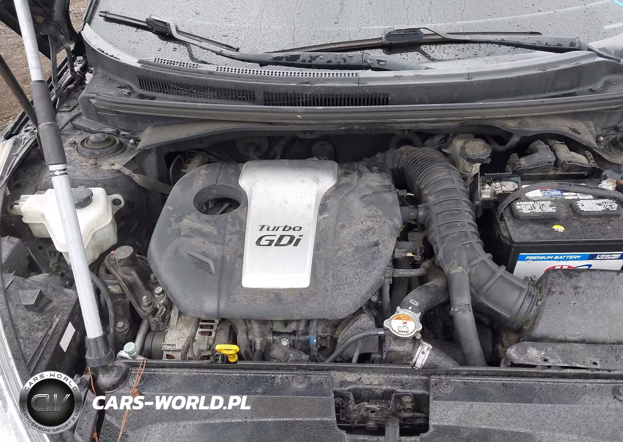 2015 Hyundai Veloster Turbo VIN:KMHTC6AE9FU240825 - 10