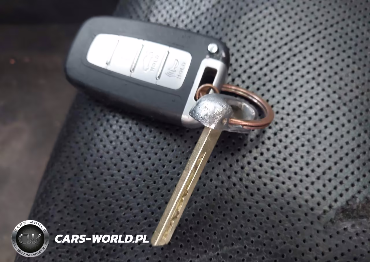 2015 Hyundai Veloster Turbo VIN:KMHTC6AE9FU240825 - 11