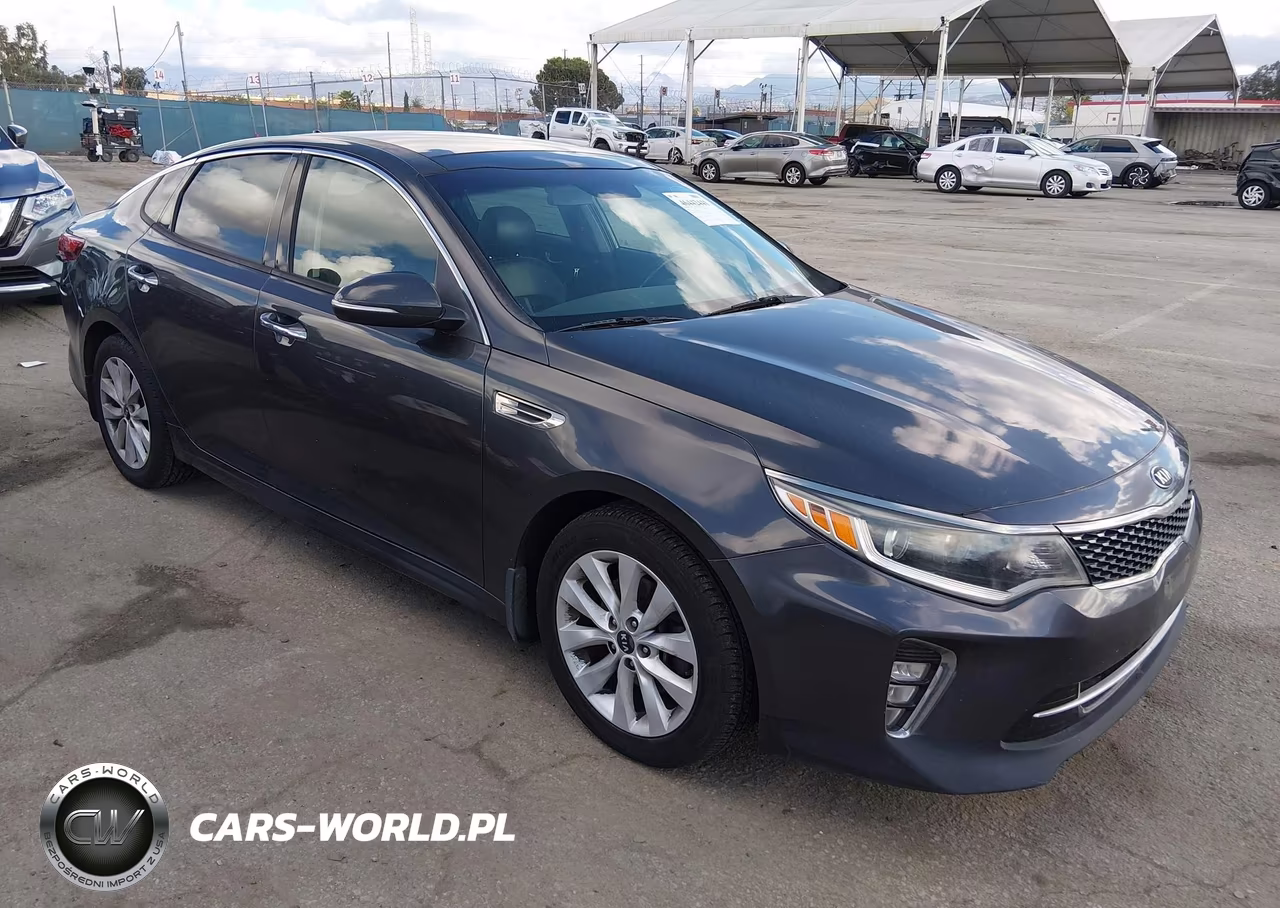 2018 Kia Optima S