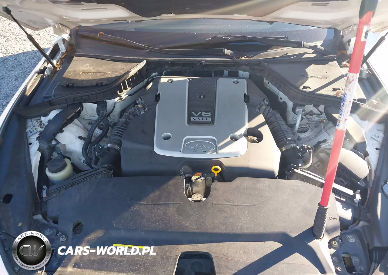2015 Infiniti Q50 VIN:JN1BV7AP5FM349917 - 10