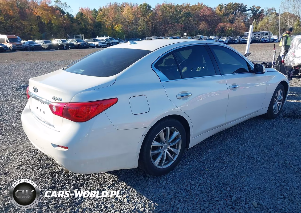 2015 Infiniti Q50 VIN:JN1BV7AP5FM349917 - 4