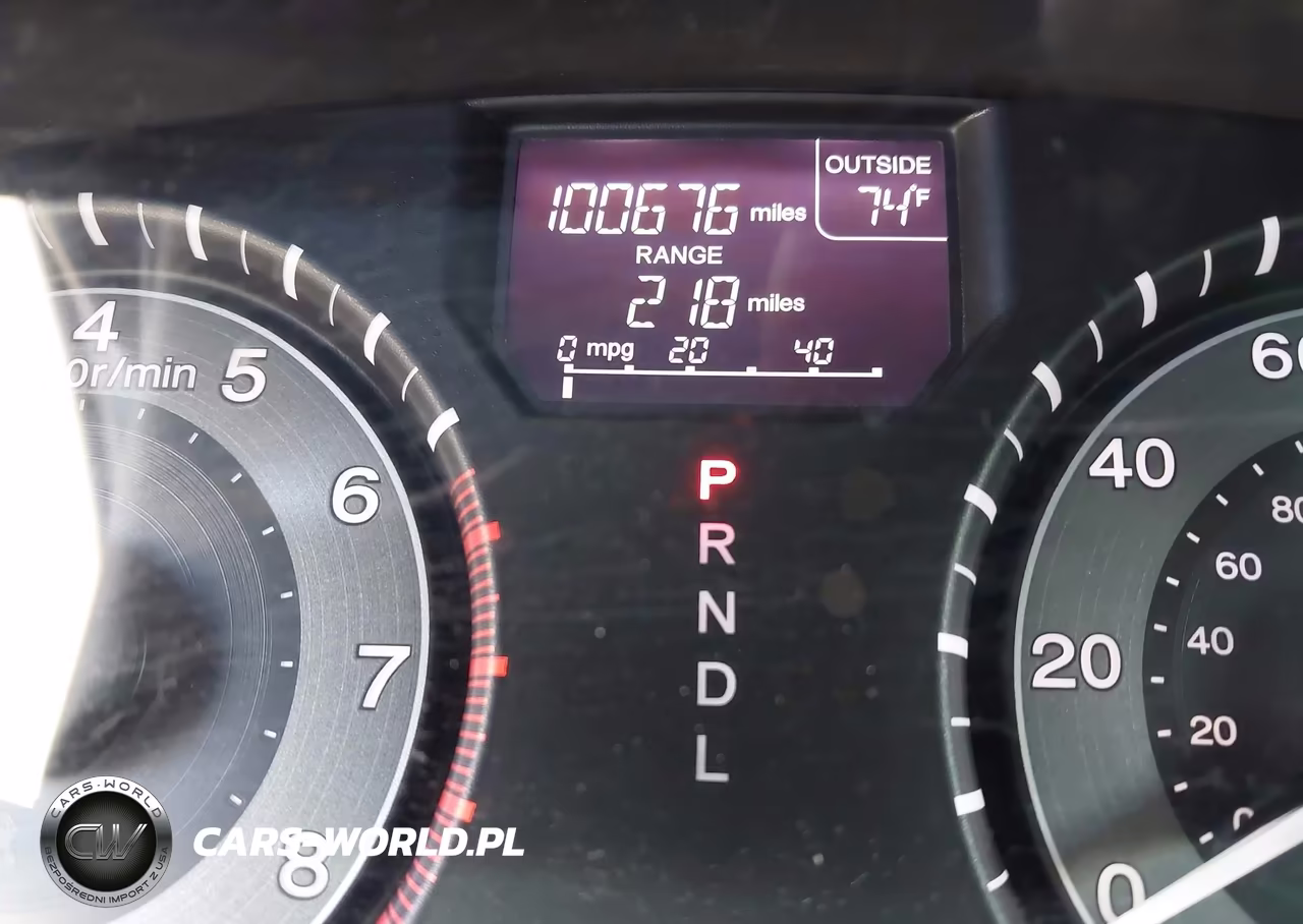 2016 Honda Odyssey Se VIN:5FNRL5H3XGB084768 - 16