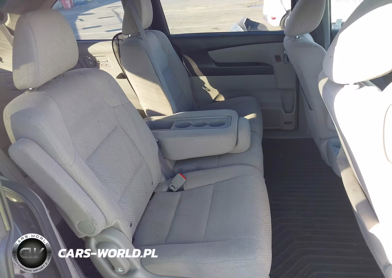 2016 Honda Odyssey Se VIN:5FNRL5H3XGB084768 - 8