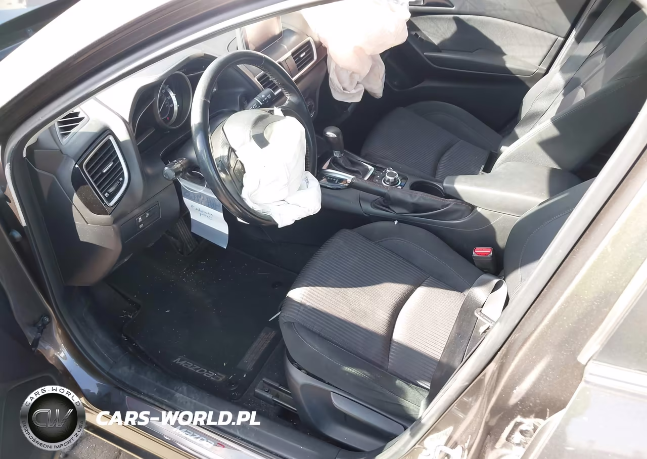 2016 Mazda Mazda3 I Touring VIN:3MZBM1L77GM258760 - 18