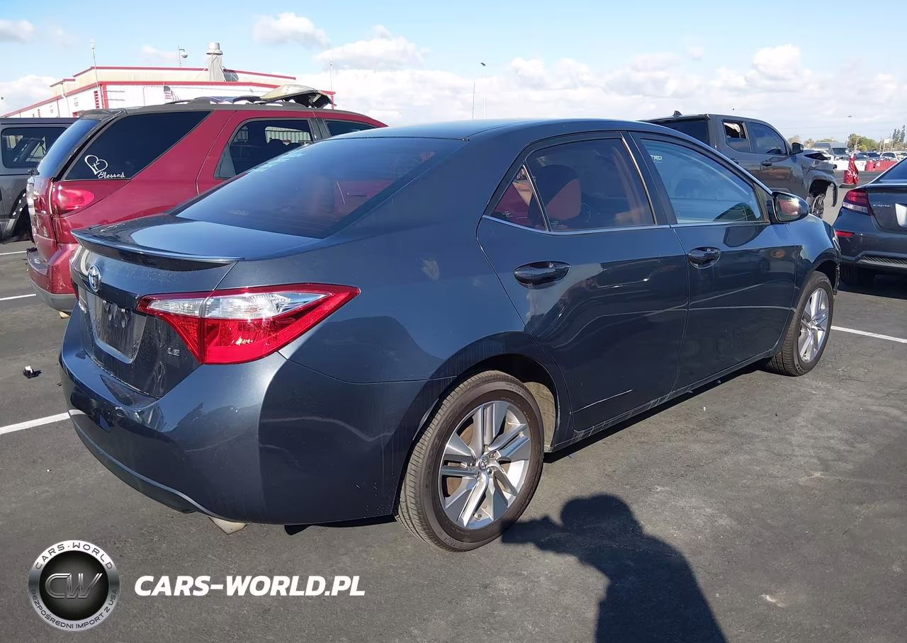 2015 Toyota Corolla Le Eco Plus VIN:5YFBPRHE1FP290305 - 4