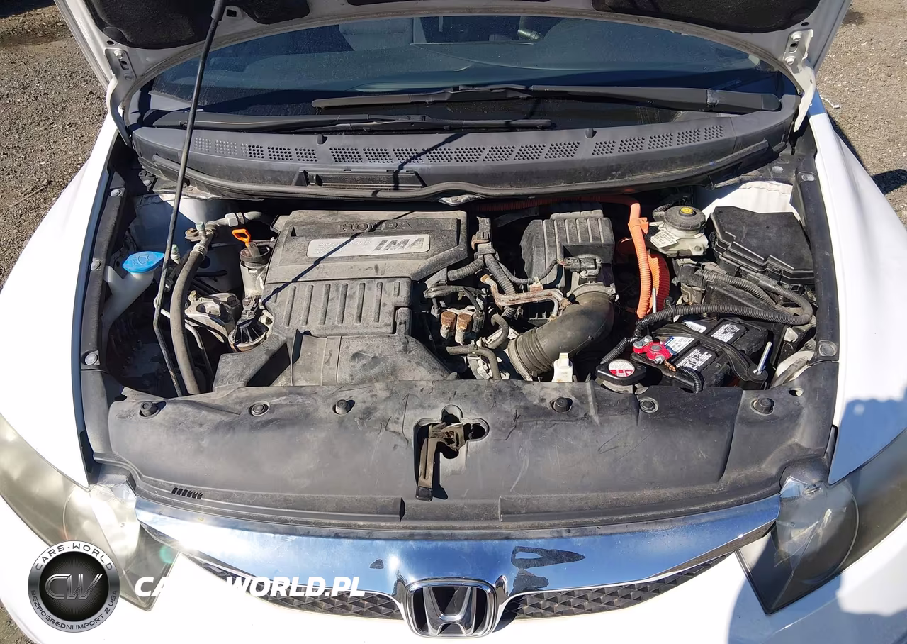 2011 Honda Civic Hybrid VIN:JHMFA3F28BS000402 - 10