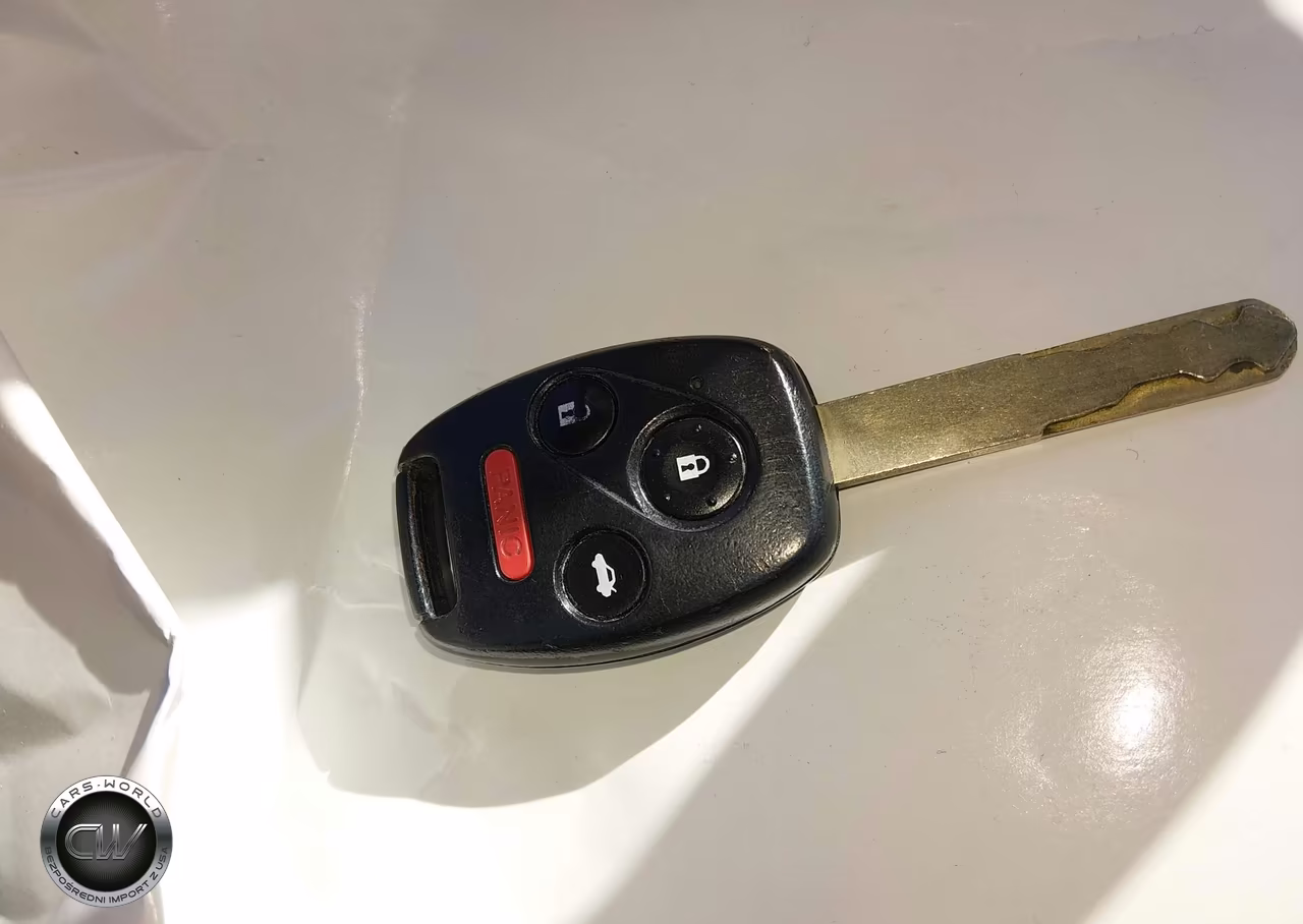 2011 Honda Civic Hybrid VIN:JHMFA3F28BS000402 - 11