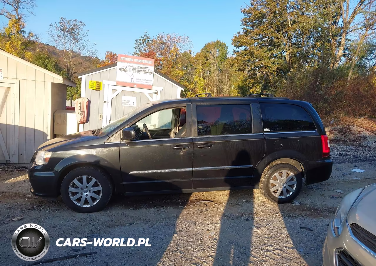 2016 Chrysler Town & Country Touring VIN:2C4RC1BG1GR293423 - 14