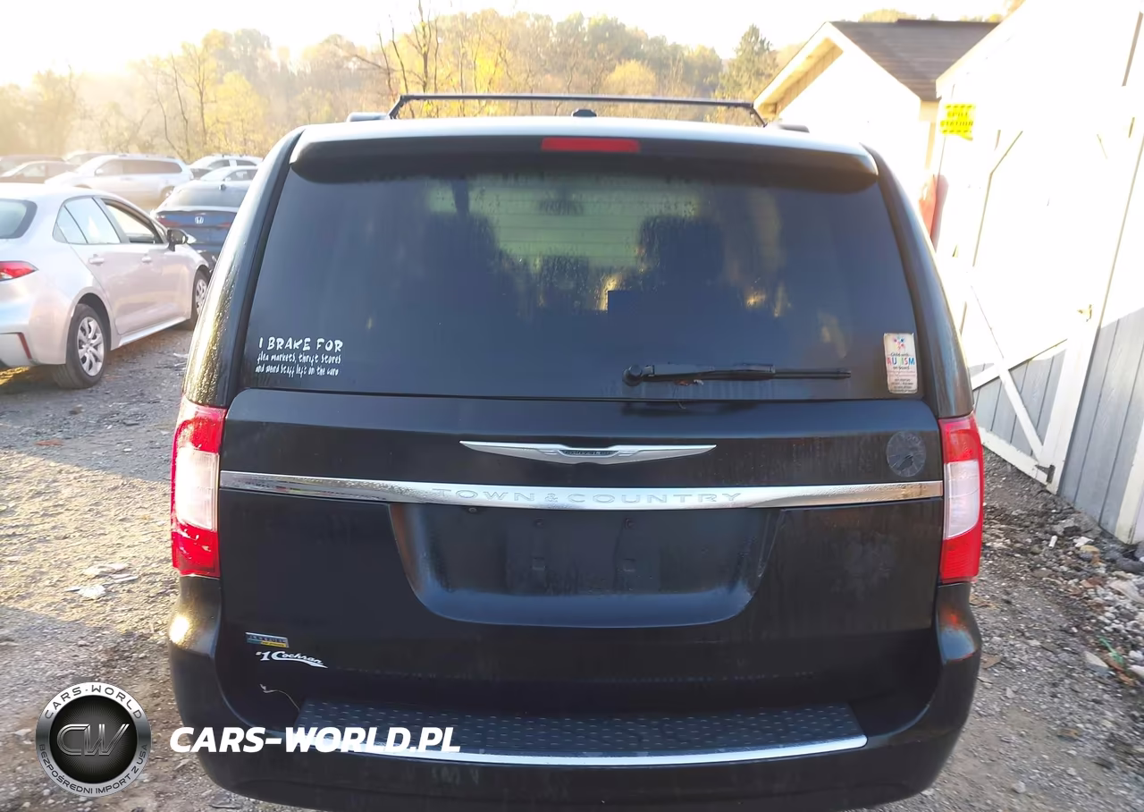 2016 Chrysler Town & Country Touring VIN:2C4RC1BG1GR293423 - 16