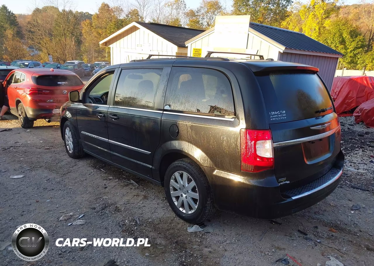 2016 Chrysler Town & Country Touring VIN:2C4RC1BG1GR293423 - 3