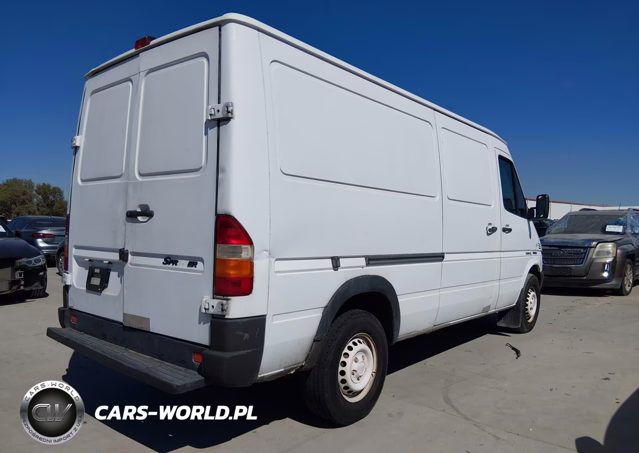 2003 Dodge Sprinter Van 2500 High Ceiling-Super High Ceiling VIN:WD2YD642335539921 - 4