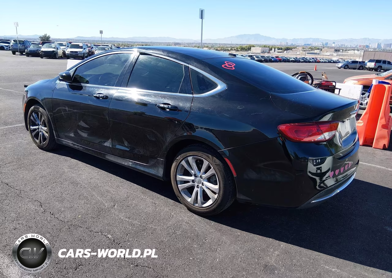 2015 Chrysler 200 Limited VIN:1C3CCCAB7FN725133 - 3