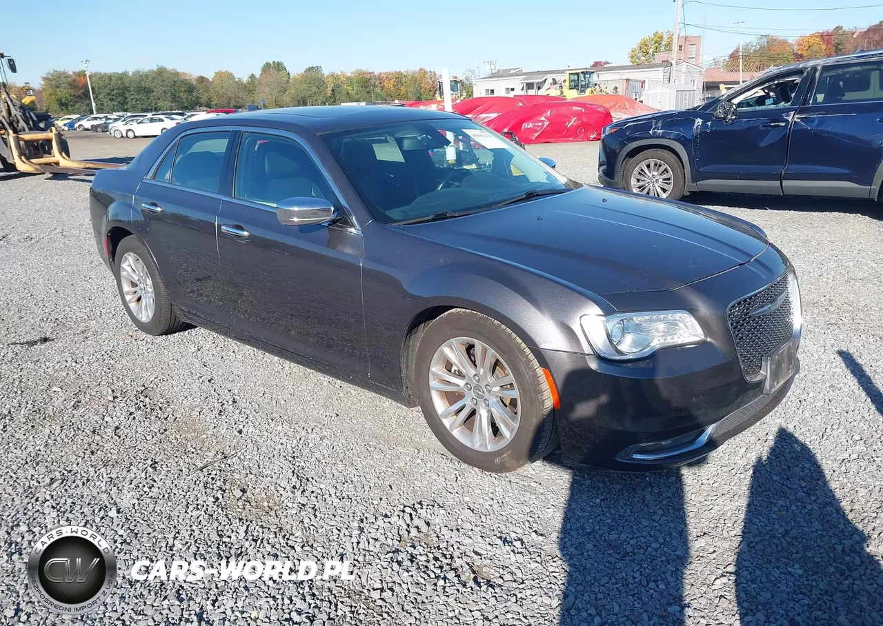 2017 Chrysler 300C VIN:2C3CCAEGXHH564623 - 1