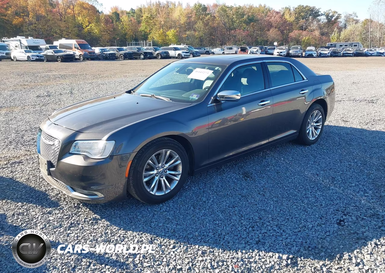 2017 Chrysler 300C VIN:2C3CCAEGXHH564623 - 2
