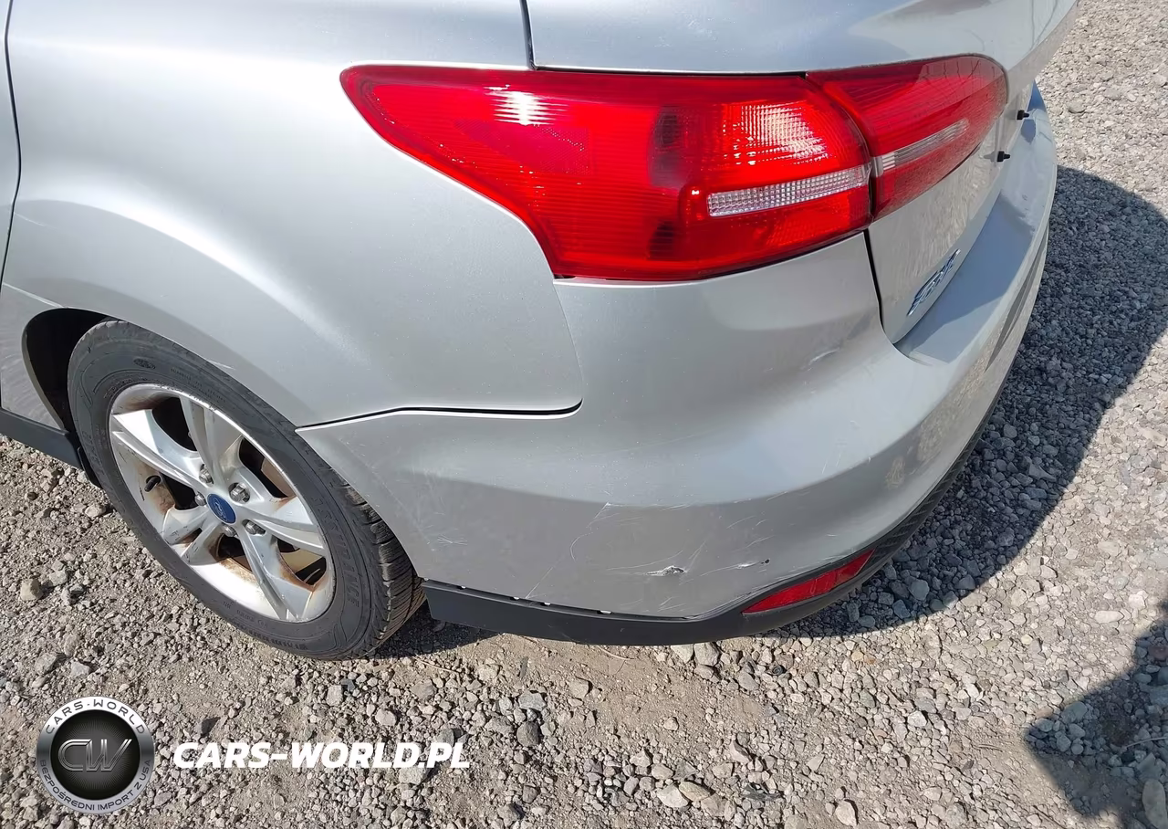 2015 Ford Focus S VIN:1FADP3E23FL247597 - 14