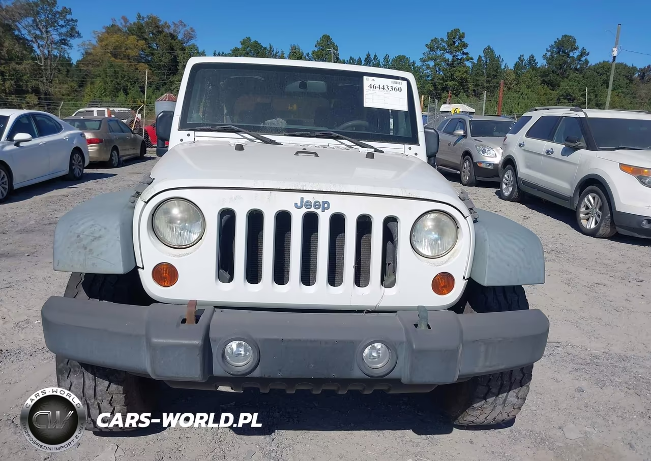 2011 Jeep Wrangler Sport VIN:1J4AA2D13BL536811 - 12
