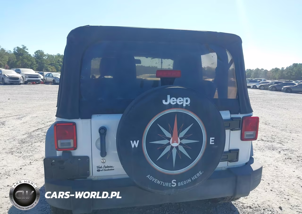 2011 Jeep Wrangler Sport VIN:1J4AA2D13BL536811 - 16