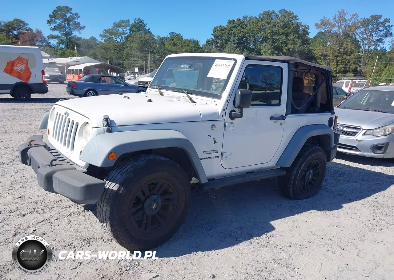 2011 Jeep Wrangler Sport VIN:1J4AA2D13BL536811 - 2