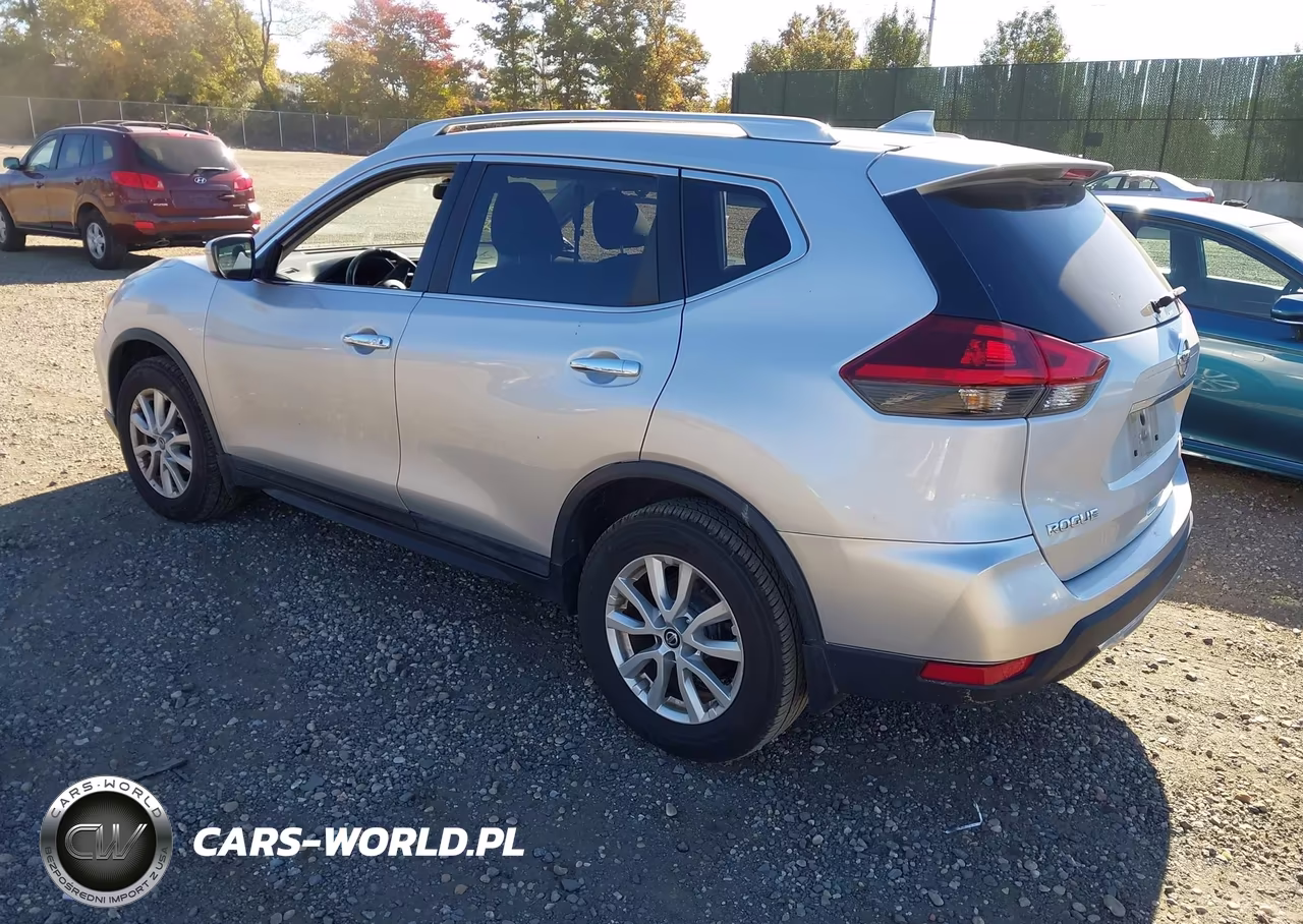 2018 Nissan Rogue Sv VIN:KNMAT2MV7JP610421 - 3