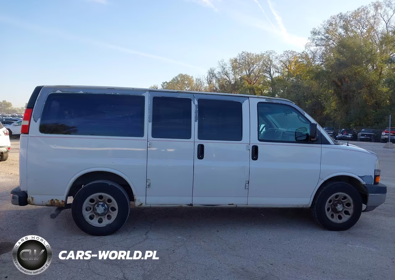 2010 Chevrolet Express 1500 Lt VIN:1GBUGCD43A1114571 - 13
