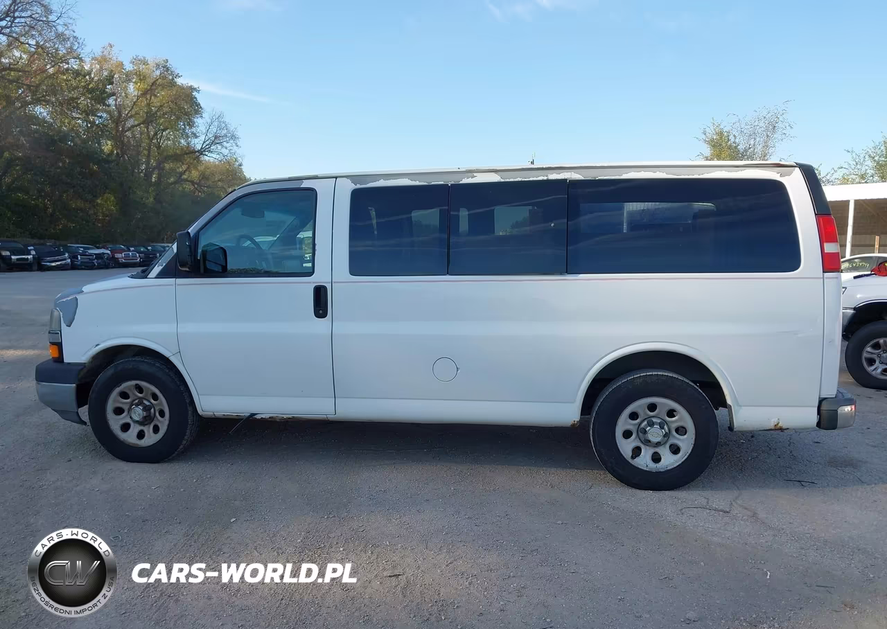 2010 Chevrolet Express 1500 Lt VIN:1GBUGCD43A1114571 - 14