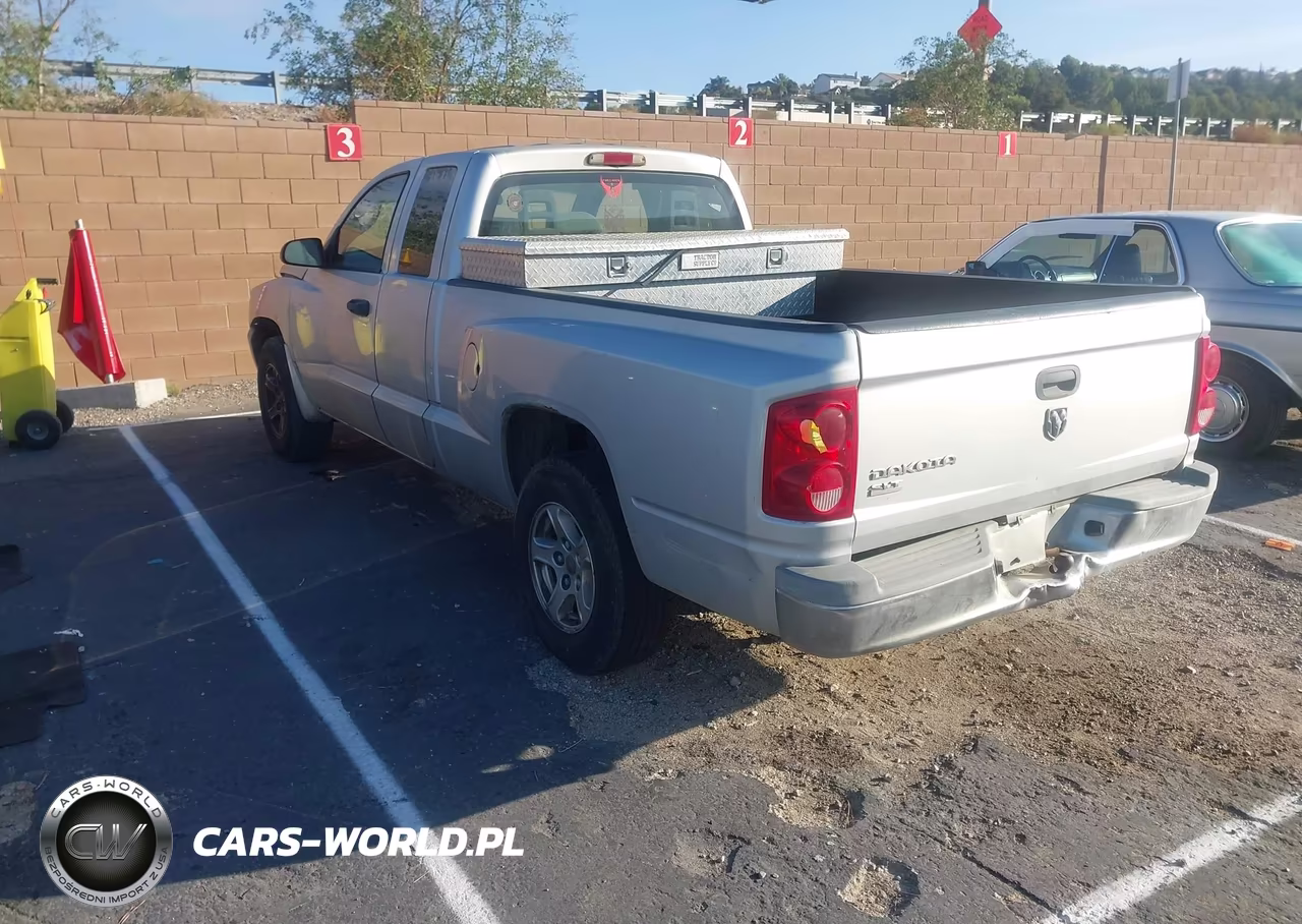 2005 Dodge Dakota Slt VIN:1D7HE42K85S237475 - 3