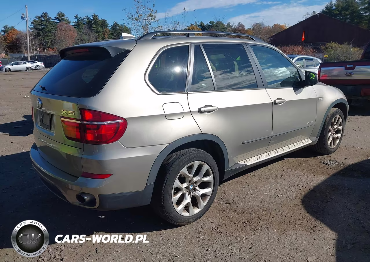 2012 BMW X5 xDrive35I-xDrive35I Premium-xDrive35I Sport Activity VIN:5UXZV4C5XCL758713 - 4