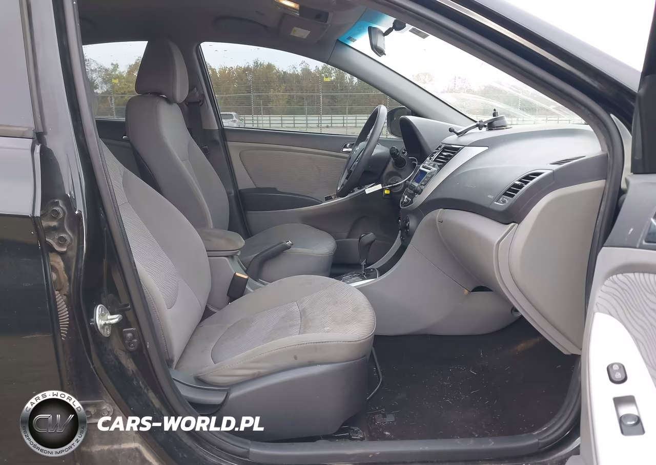 2014 Hyundai Accent Gls VIN:KMHCU4AE6EU607969 - 5
