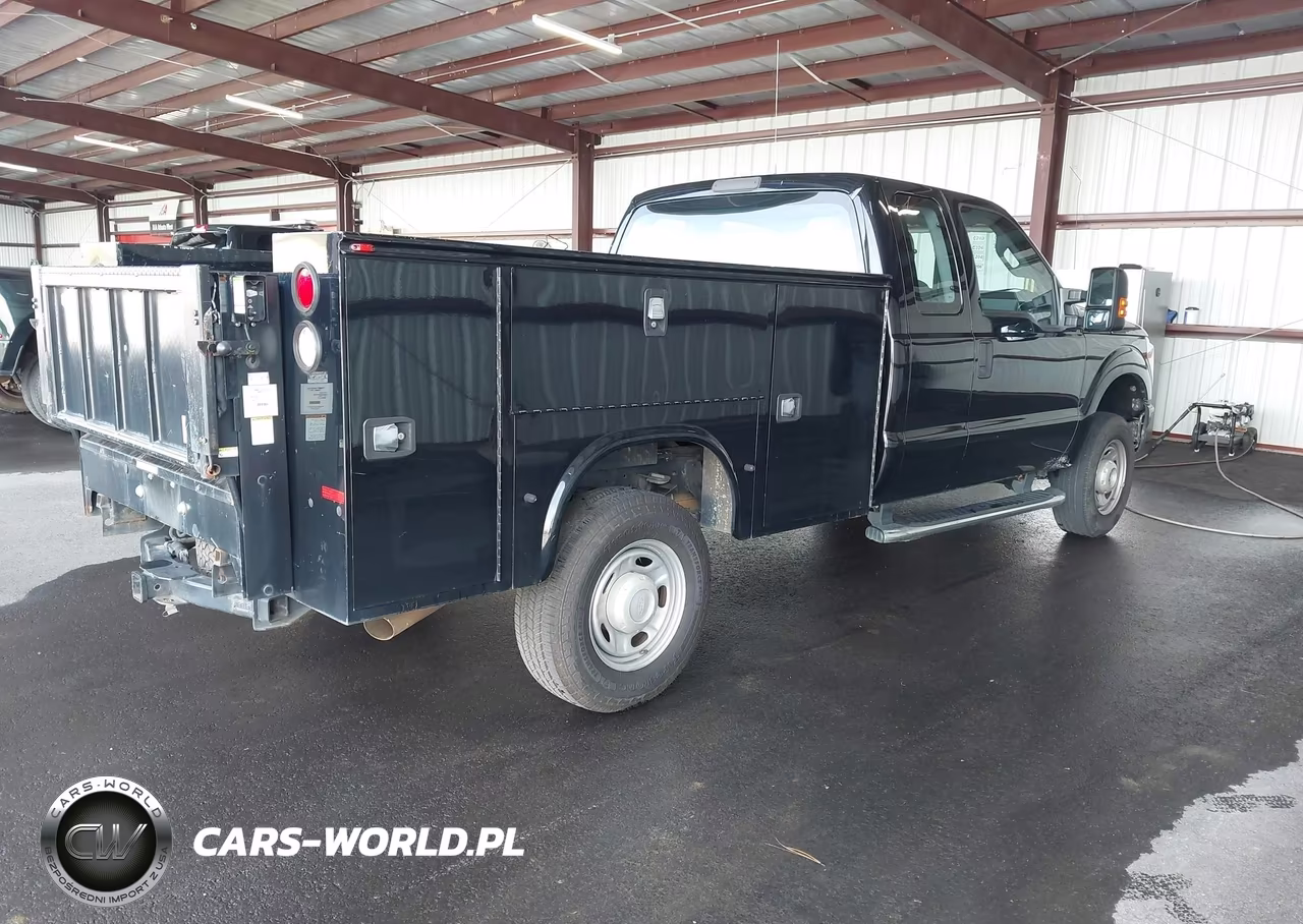 2016 Ford F-350 Xl VIN:1FD8X3B65GEC46634 - 4