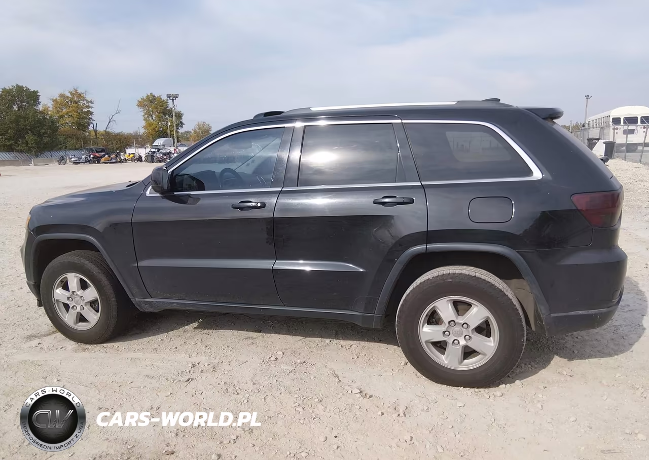 2013 Jeep Grand Cherokee Laredo VIN:1C4RJFAG7DC507338 - 14