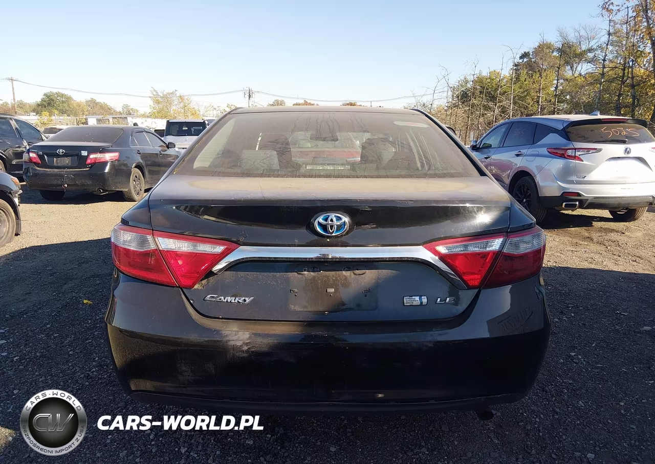 2015 Toyota Camry Hybrid Le VIN:4T1BD1FKXFU156104 - 17