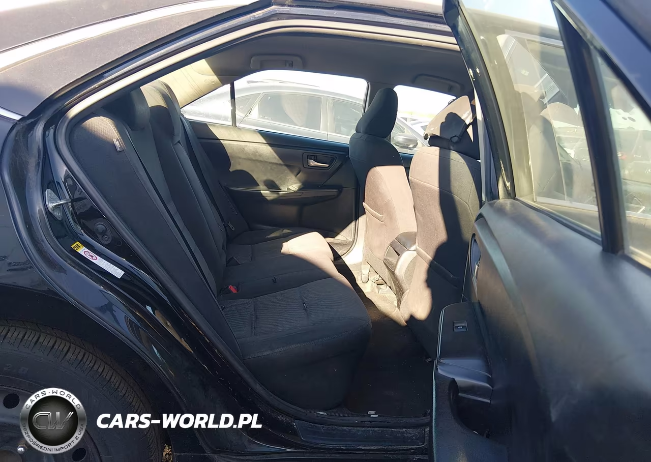 2015 Toyota Camry Hybrid Le VIN:4T1BD1FKXFU156104 - 8