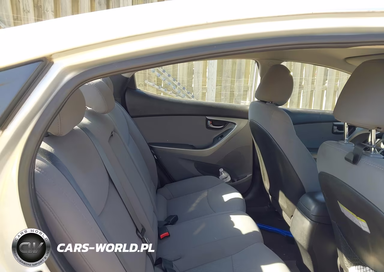 2016 Hyundai Elantra Se VIN:5NPDH4AE7GH743585 - 8