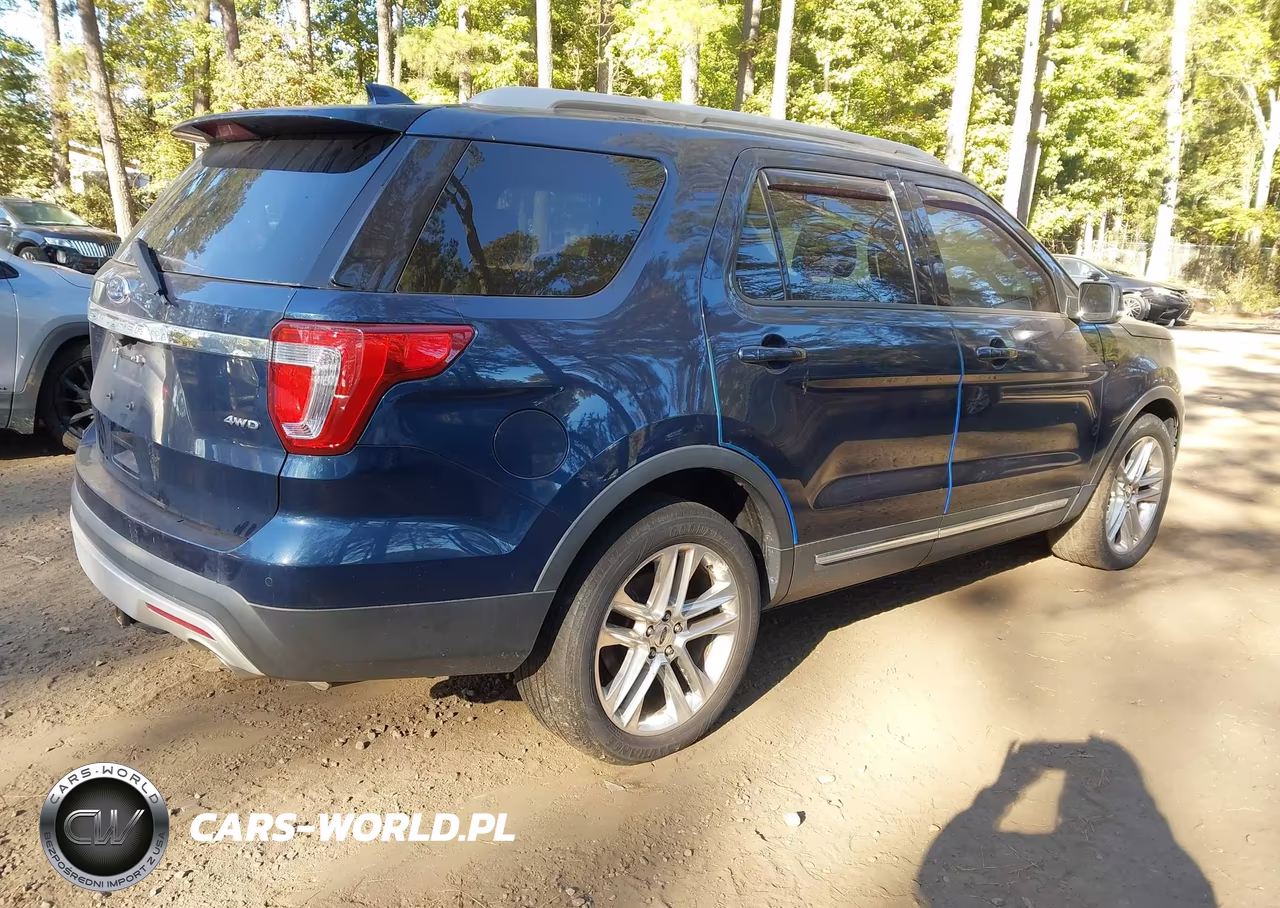 2016 Ford Explorer Xlt VIN:1FM5K8D86GGB83254 - 4